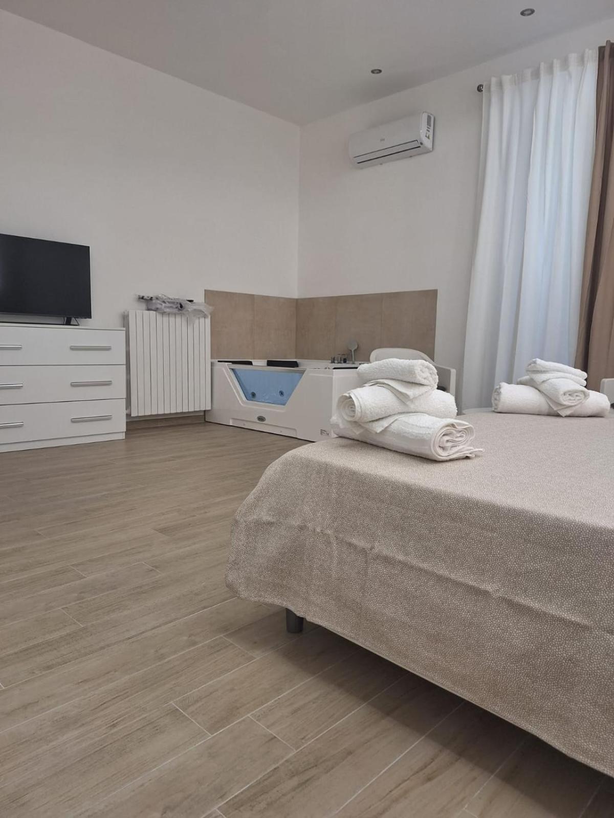 Bed E Suite Domar ブリンディジ エクステリア 写真