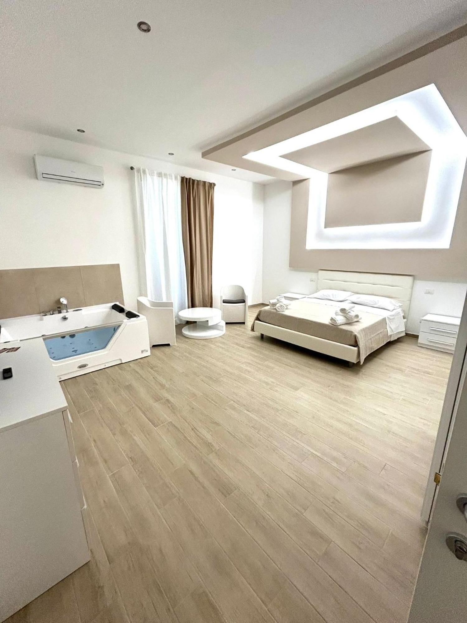 Bed E Suite Domar ブリンディジ エクステリア 写真